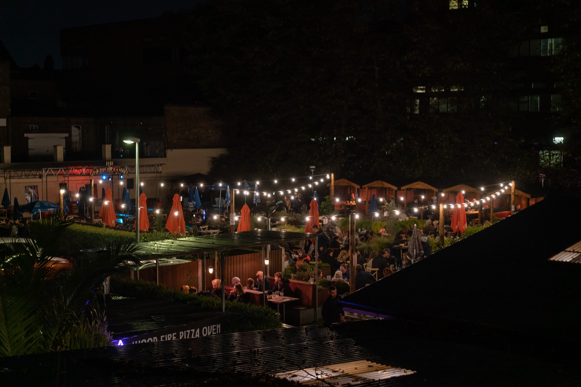 Pub Garden in Ealing Drayton Court Hotel